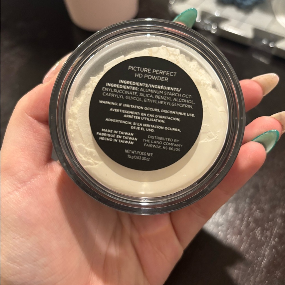 Makeup Powder - Picture 8 of 8